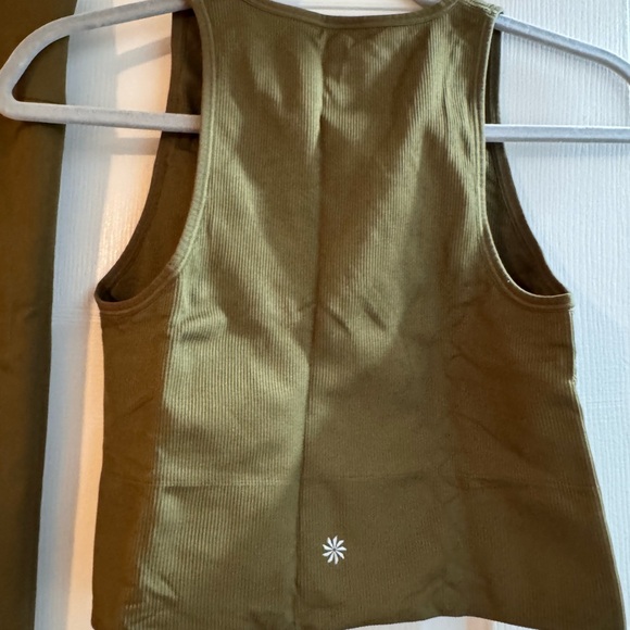 Athleta Aurora Seamless Crop Rib Tank - Picture 2 of 2